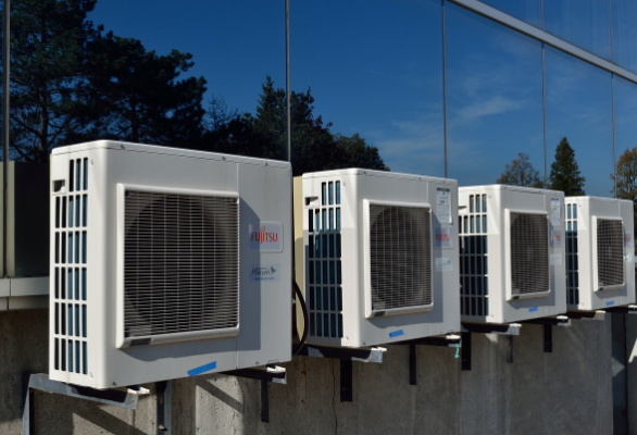 HVAC units that need to be serviced by HVAC technician